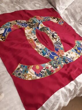 CHANEL 100% Silk Scarf Gorgeous & Luxurious with Multicolor CC Logo Authentic